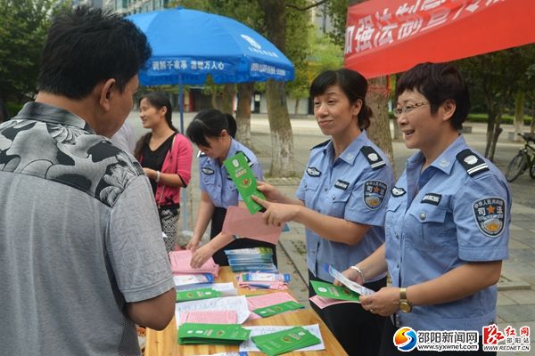 現(xiàn)場解答法律咨詢