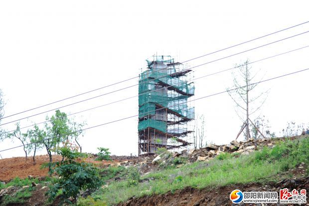 軍神塔主體建設(shè)已完成。