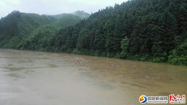 古樓河洪水暴漲