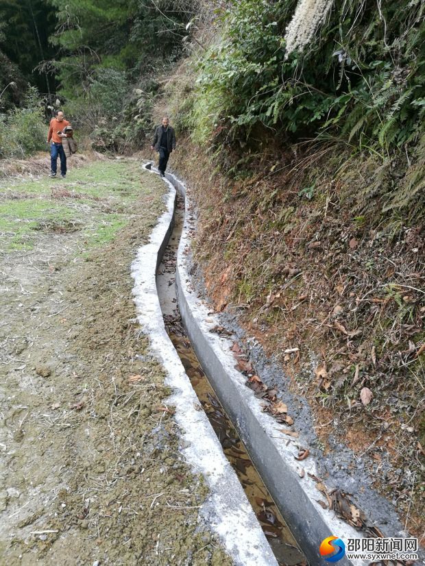 河口鄉(xiāng)水車村新修水渠