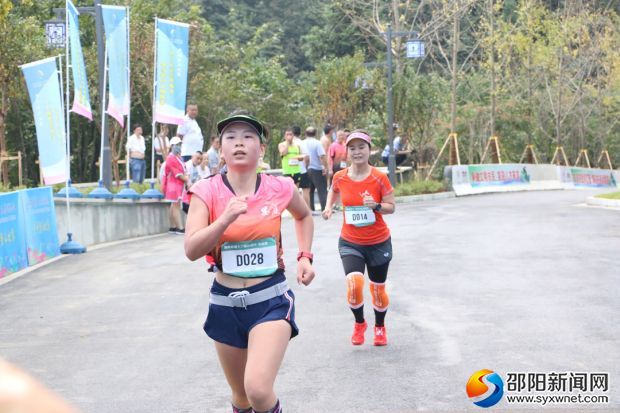 運動員終點沖刺