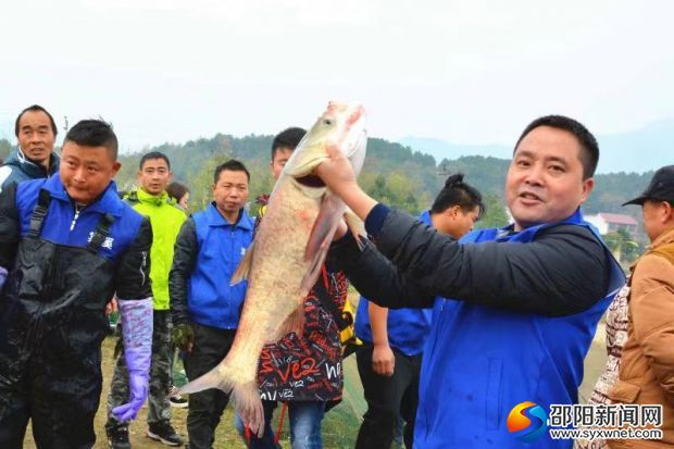 生態(tài)魚王評選現(xiàn)場