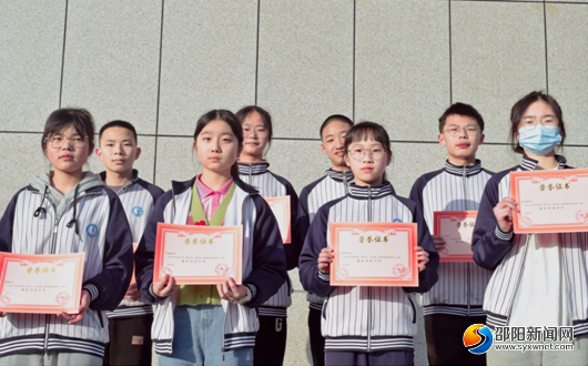 邵阳新闻网3月9日讯(通讯员 陶志 杨鑫) 3月7日,邵阳市第三中学举行"