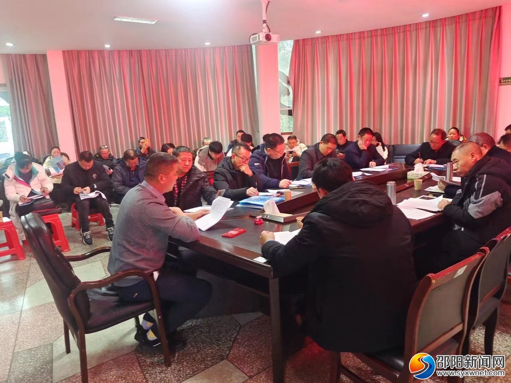 新邵县道路运输服务中心召开第一季度安全例会暨春运工作部署会_邵阳头条网