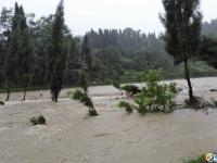 隆回橫板橋鎮(zhèn)遭暴雨襲擊 街道田間部分被淹