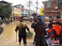 暴雨致贛南5.3萬人受災 民眾緊急轉移