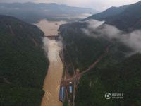 獨家航拍福建山體滑坡全景現(xiàn)場