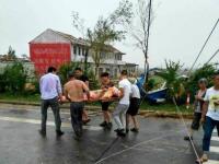 江蘇阜寧等地突遭12級大風冰雹襲擊 有村民被埋