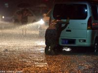 河南安陽(yáng)遭百年一遇暴雨 城區(qū)汪洋如大海