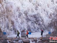  北京冬日神泉峽冰瀑