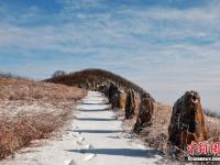  湖北保康高山霧凇美如畫