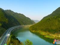 【醉美邵陽】武靖高速巫水特大橋段風(fēng)景怡人