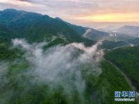  福州：雨后青山美