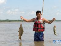 探訪赫哲族打魚(yú)灘地