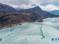 冰雪然烏湖
