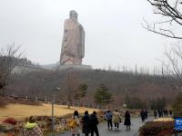 山東曲阜：“尼山圣境”迎游客
