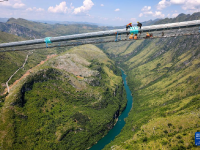 云端架橋
