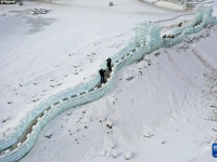 呼和浩特：冰雪樂園引客來
