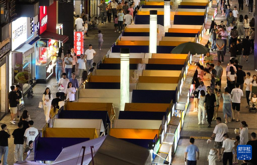 浙江安吉：多元夜間經(jīng)濟(jì)促消費(fèi)
