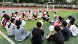 大祥區(qū)面鋪中學(xué)舉辦“釋放壓力 快樂成長”心理解壓活動