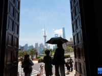 上海：告別黃梅迎高溫
