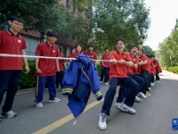 放松心情迎接高考
