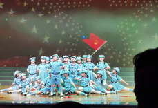 邵陽縣塘渡口第一完全小學(xué)舉辦校園文化藝術(shù)節(jié)優(yōu)秀節(jié)目展演活動(dòng)