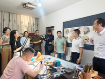 湖南省教育廳調(diào)研組到邵陽市特殊教育學(xué)?？疾炻毟甙嘟ㄔO(shè)工作